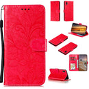 For Samsung Galaxy A01 Core Lace Flower Horizontal Flip Leather Case with Holder & Card Slots & Wallet & Photo Frame(Red)