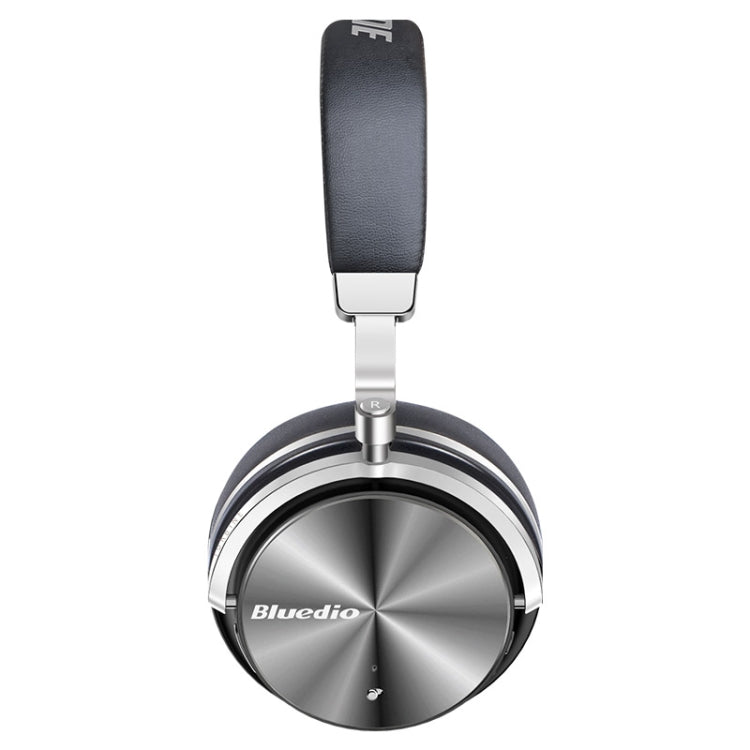 IP6D0130B_3.jpg@e639b72bee9c893d1007bcead2afeae8