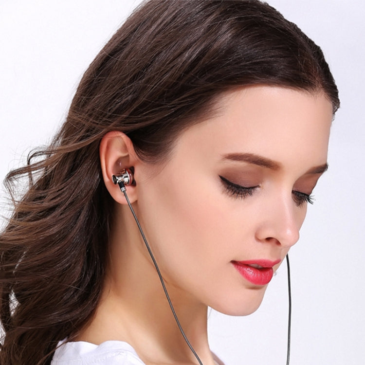 SAS9557_8.jpg@d12b73fc1b58f0f3f21c9a2ed1956b35