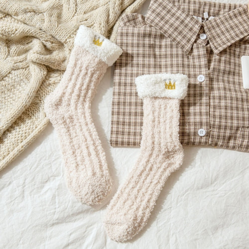 3 Pairs Autumn And Winter Coral Fleece Sleeping Thick Warm Crown Embroidery Tube Simple Women Socks, Type:1(EUR 36-40)