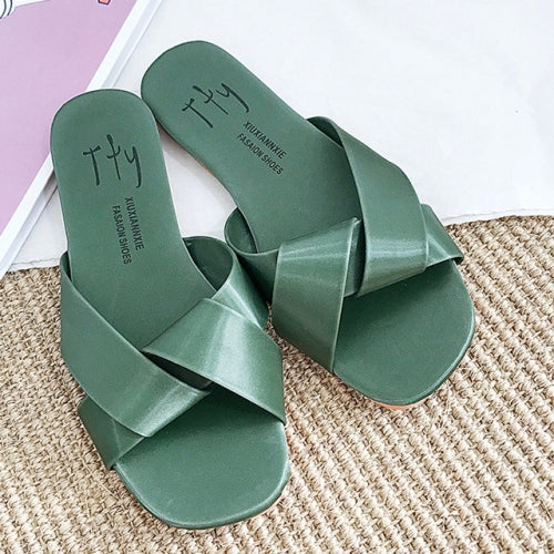 Fashion Casual Outer Wear Waterproof Flat Slipper, Size:39(Green)