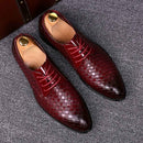 Men Business Dress Shoes Crocodile Leather Shoes Pointed Strips Brock Casual Shoes, Size:44(Red)