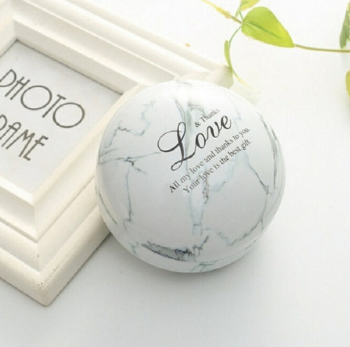Romantic Valentine Day Candy Box Flat Round Candy Box Jewelry Gift Bird Box Tote Home Garden Festive Party Supplies, Color:White(marble)