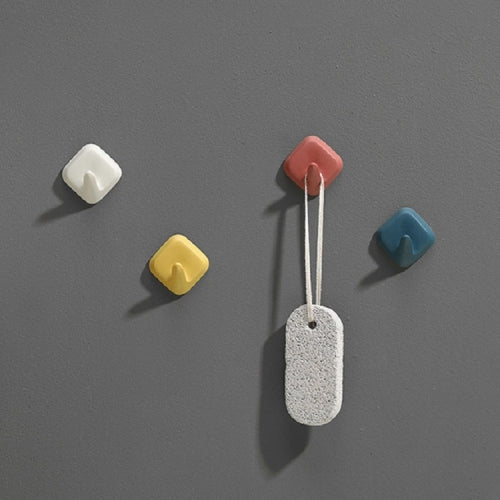 4 PCS Color-mixed Kitchen Bathroom Punch-free Hook