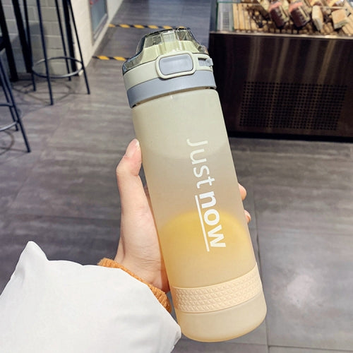 Cartoon Girl Straw Cup Fresh Frosted Gradient Scale Plastic Cup Portable Cup, Capacity: 600ml(Green)