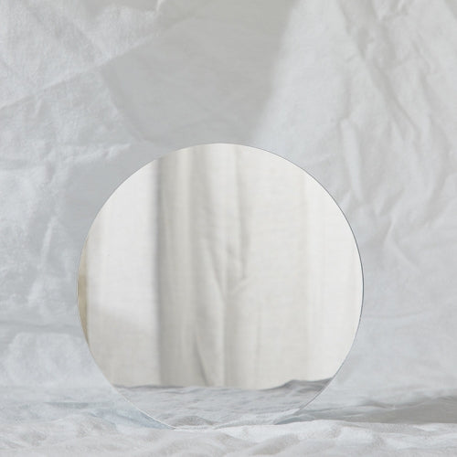 5 PCS Acrylic Geometric Mirror Reflector Photo Props Shooting Background, Colour: Round Diameter 14cm