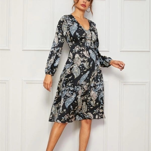 Printed V-neck Mid-length Dress (Color:As Show Size:XL)