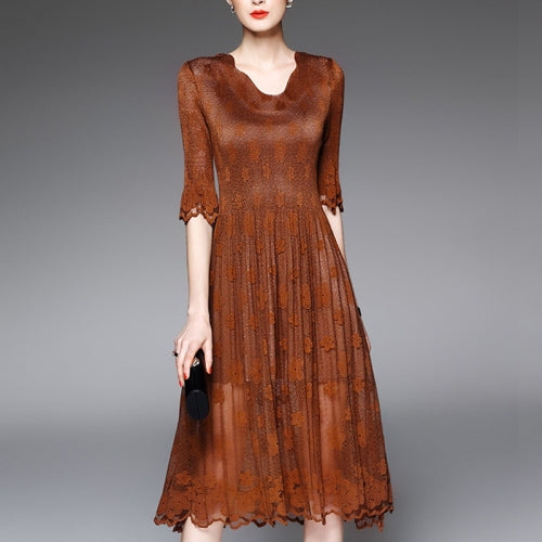 Fashion Style Embroidered Gauze Sleeve Solid Color Pleated Dress (Dark Brown)